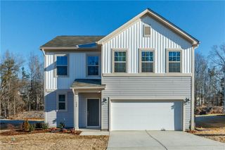 1658 Little Creek Circle, Winston-salem, NC 27103
