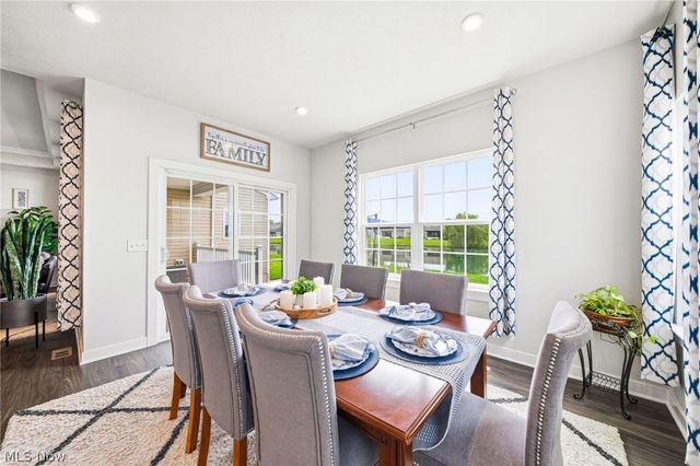 34681 N Legends Way, Grafton, OH 44044