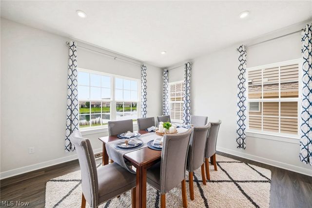 34681 N Legends Way, Grafton, OH 44044