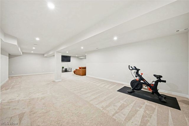 34681 N Legends Way, Grafton, OH 44044