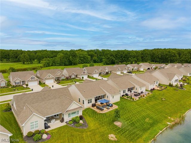 34681 N Legends Way, Grafton, OH 44044