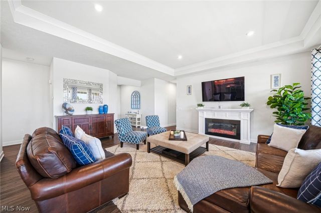 34681 N Legends Way, Grafton, OH 44044