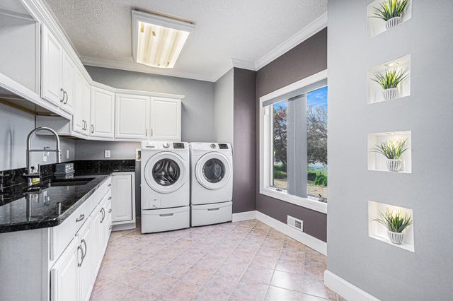 265 Lakeshore Drive, Battle Creek City, MI 49015