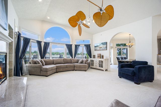 265 Lakeshore Drive, Battle Creek City, MI 49015