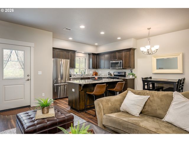 15429 Se COBALT Loop, Damascus, OR 97089