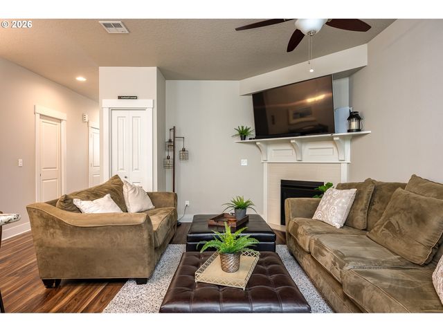 15429 Se COBALT Loop, Damascus, OR 97089