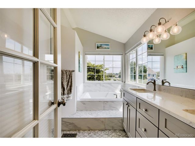11702 W 56th Cir, Arvada, CO 80002