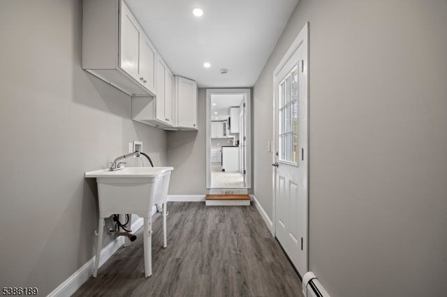 14 Kim Ln, Washington Twp., NJ 07840