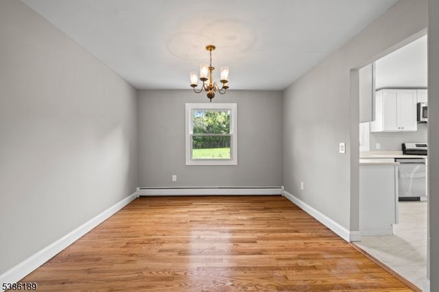 14 Kim Ln, Washington Twp., NJ 07840