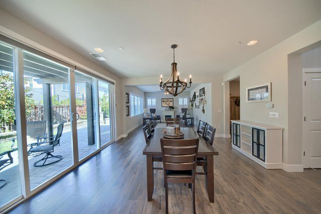 18471 Jennings Dr, Lathrop, CA 95330