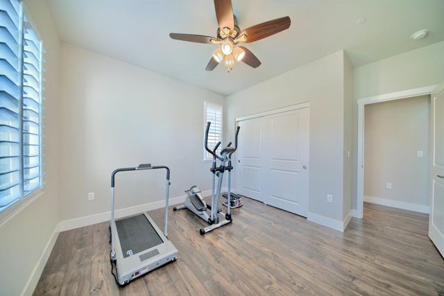 18471 Jennings Dr, Lathrop, CA 95330