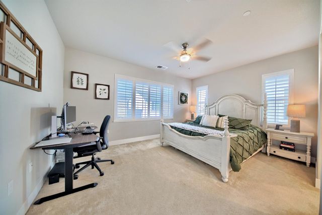 18471 Jennings Dr, Lathrop, CA 95330