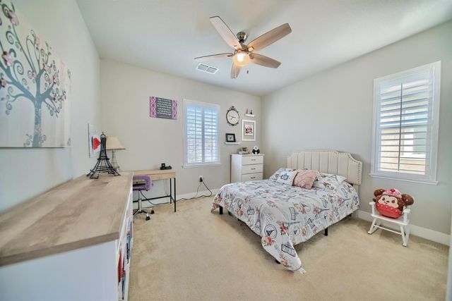 18471 Jennings Dr, Lathrop, CA 95330