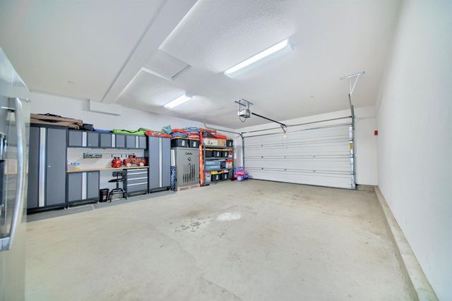 18471 Jennings Dr, Lathrop, CA 95330