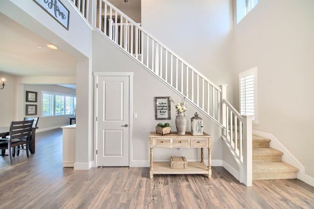 18471 Jennings Dr, Lathrop, CA 95330