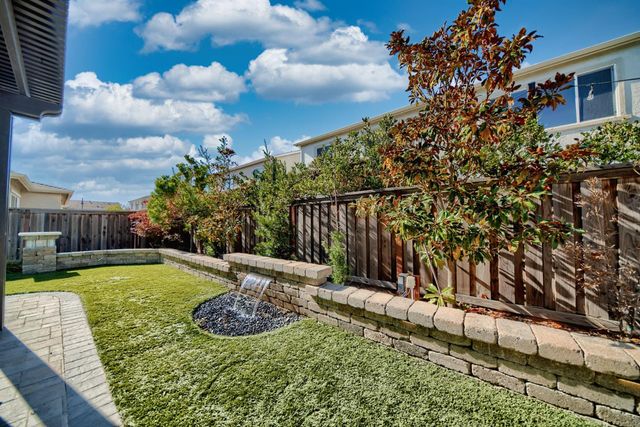 18471 Jennings Dr, Lathrop, CA 95330