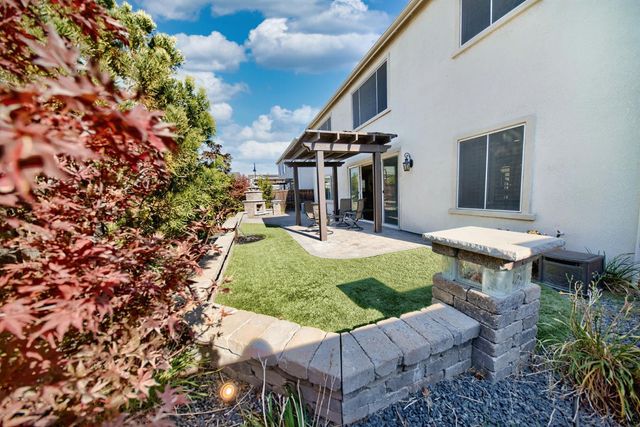 18471 Jennings Dr, Lathrop, CA 95330