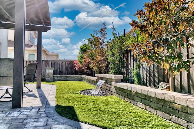 18471 Jennings Dr, Lathrop, CA 95330