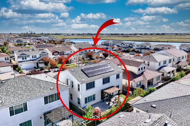 18471 Jennings Dr, Lathrop, CA 95330