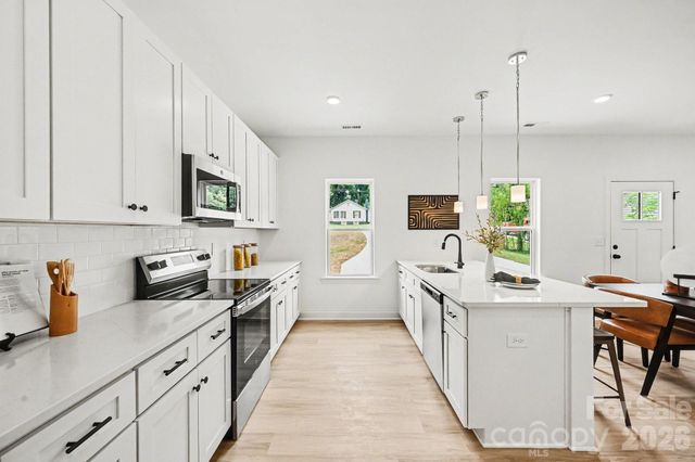 1317 Meadow Avenue, Kannapolis, NC 28083