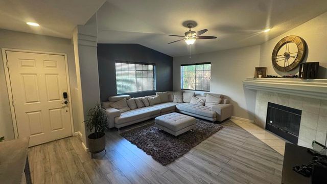 51920 Avenida Carranza, La Quinta, CA 92253