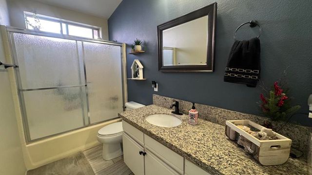 51920 Avenida Carranza, La Quinta, CA 92253
