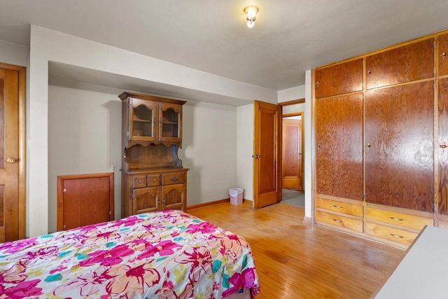 245 DARBOY ROAD, Combined Locks, WI 54113
