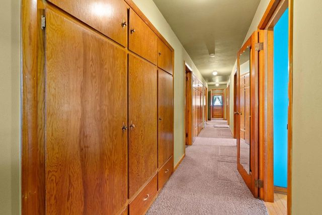 245 DARBOY ROAD, Combined Locks, WI 54113