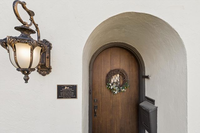 716 Terrace Drive, Clinton, IA 52732