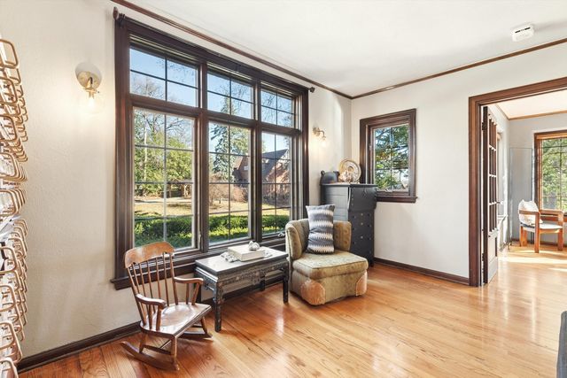 716 Terrace Drive, Clinton, IA 52732