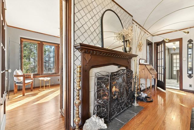 716 Terrace Drive, Clinton, IA 52732