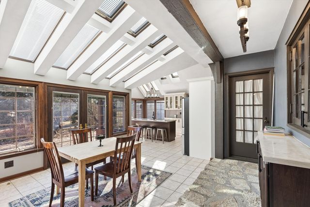 716 Terrace Drive, Clinton, IA 52732