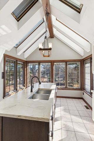 716 Terrace Drive, Clinton, IA 52732