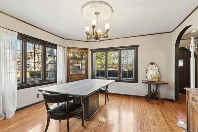 716 Terrace Drive, Clinton, IA 52732