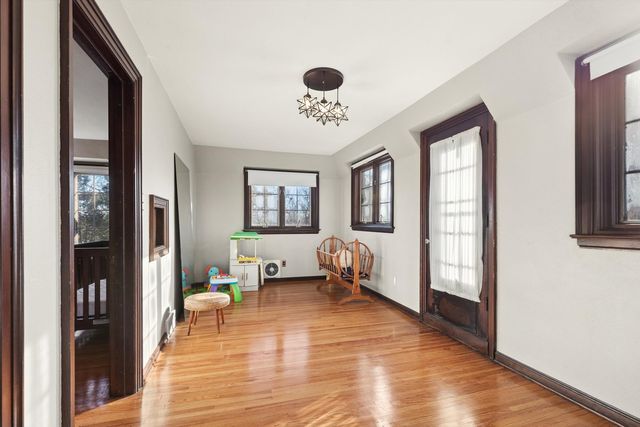 716 Terrace Drive, Clinton, IA 52732