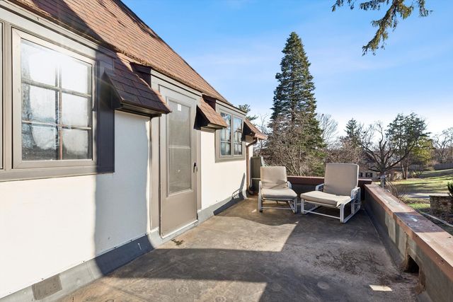 716 Terrace Drive, Clinton, IA 52732