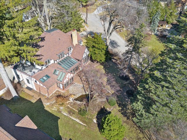 716 Terrace Drive, Clinton, IA 52732