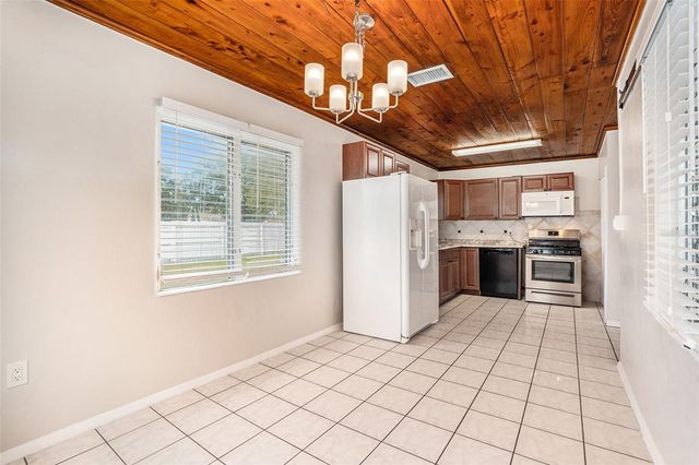 5305 WHITEWAY DRIVE, Temple Terrace, FL 33617