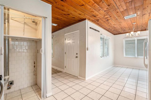 5305 WHITEWAY DRIVE, Temple Terrace, FL 33617