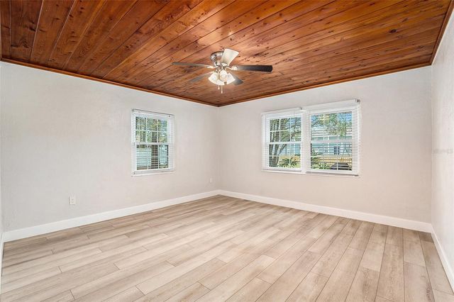 5305 WHITEWAY DRIVE, Temple Terrace, FL 33617