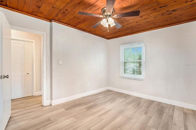 5305 WHITEWAY DRIVE, Temple Terrace, FL 33617