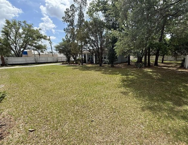 5305 WHITEWAY DRIVE, Temple Terrace, FL 33617