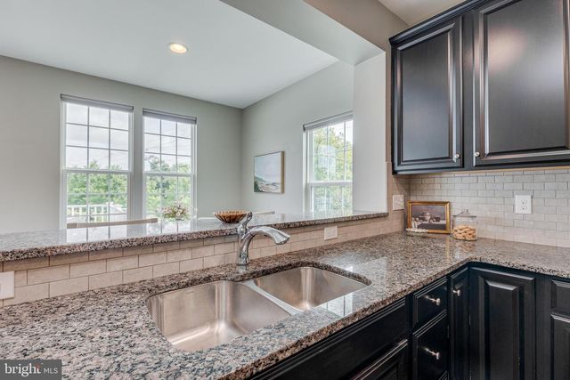 1 GRACE DR, Marlton, NJ 08053