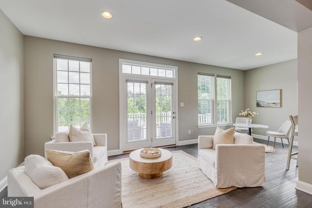 1 GRACE DR, Marlton, NJ 08053