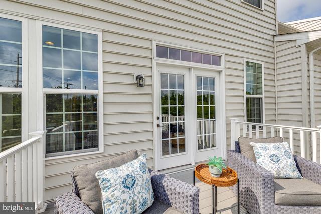 1 GRACE DR, Marlton, NJ 08053