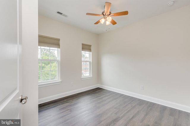 1 GRACE DR, Marlton, NJ 08053