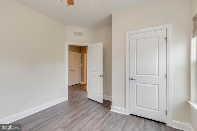 1 GRACE DR, Marlton, NJ 08053