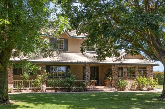 7583 E Realty Rd, Lodi, CA 95240