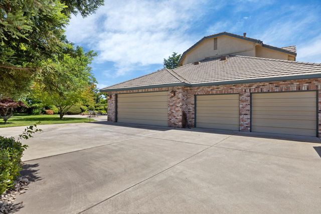 7583 E Realty Rd, Lodi, CA 95240