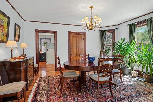 36 Chester St 36, Watertown, MA 02472